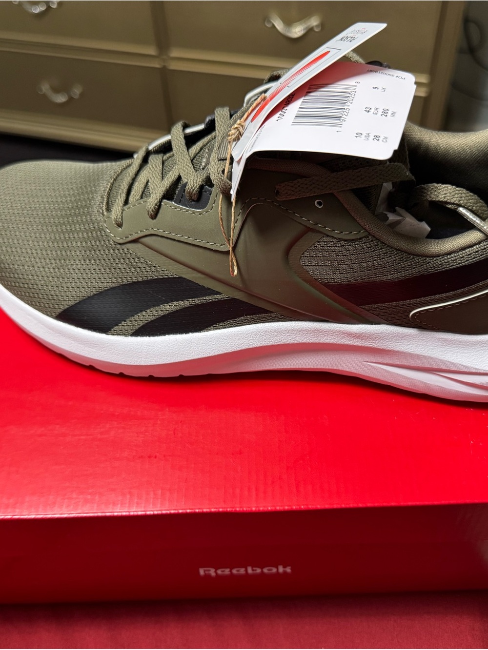 Reebok Energen Lux Running Shoes Olive Green | Men’s 10 | Women’s 11.5 | NWT